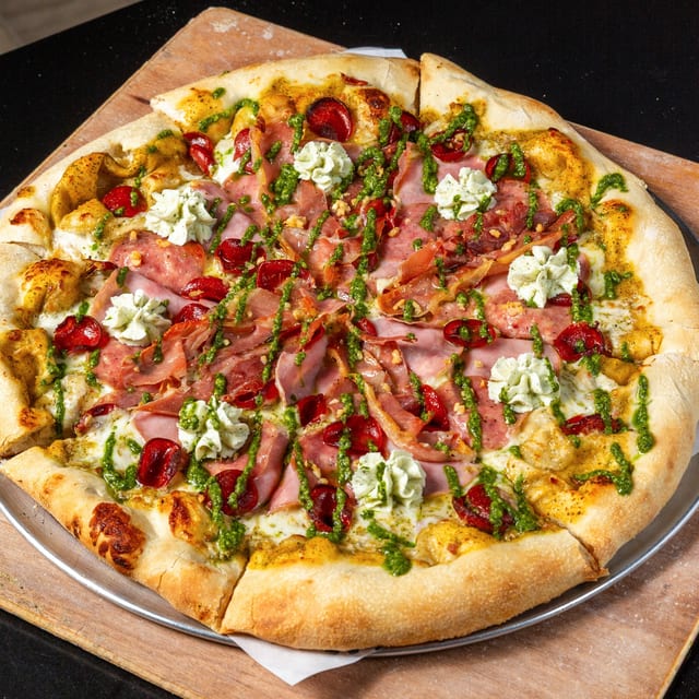 18" Build Your Own Pizza.